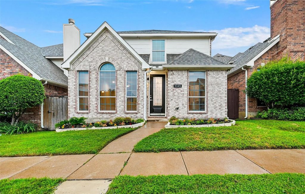 1045 Rodin Lane, Carrollton