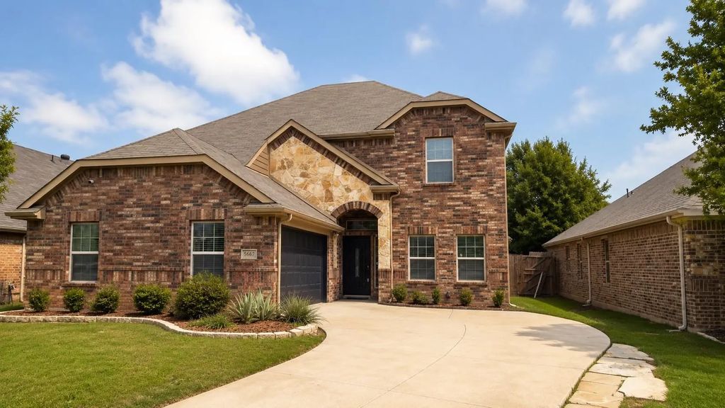 5667 Mountain Hollow Drive, Dallas