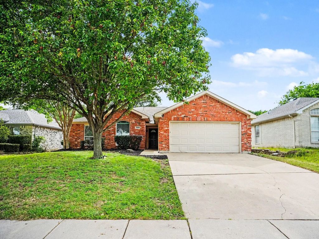 3365 Galaway Bay Drive, Grand Prairie