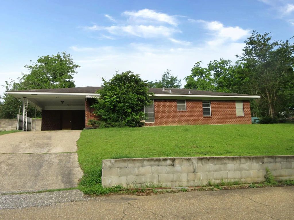 605 W 4th Street, Homer