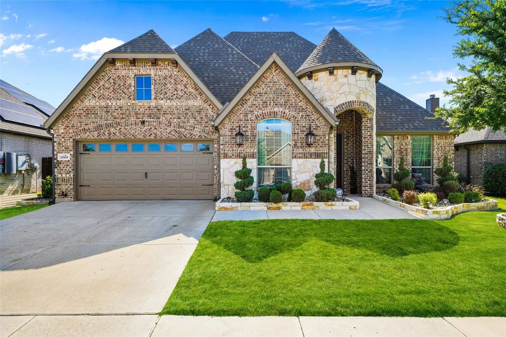1568 Retreat Road, Waxahachie