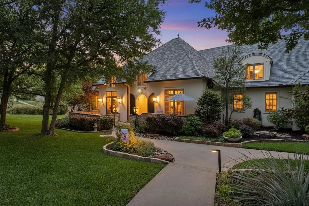 2804 Katherine Court, Dalworthington Gardens