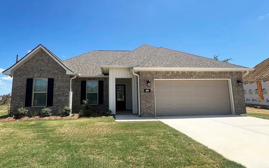 809 Venecia Drive, Bossier City