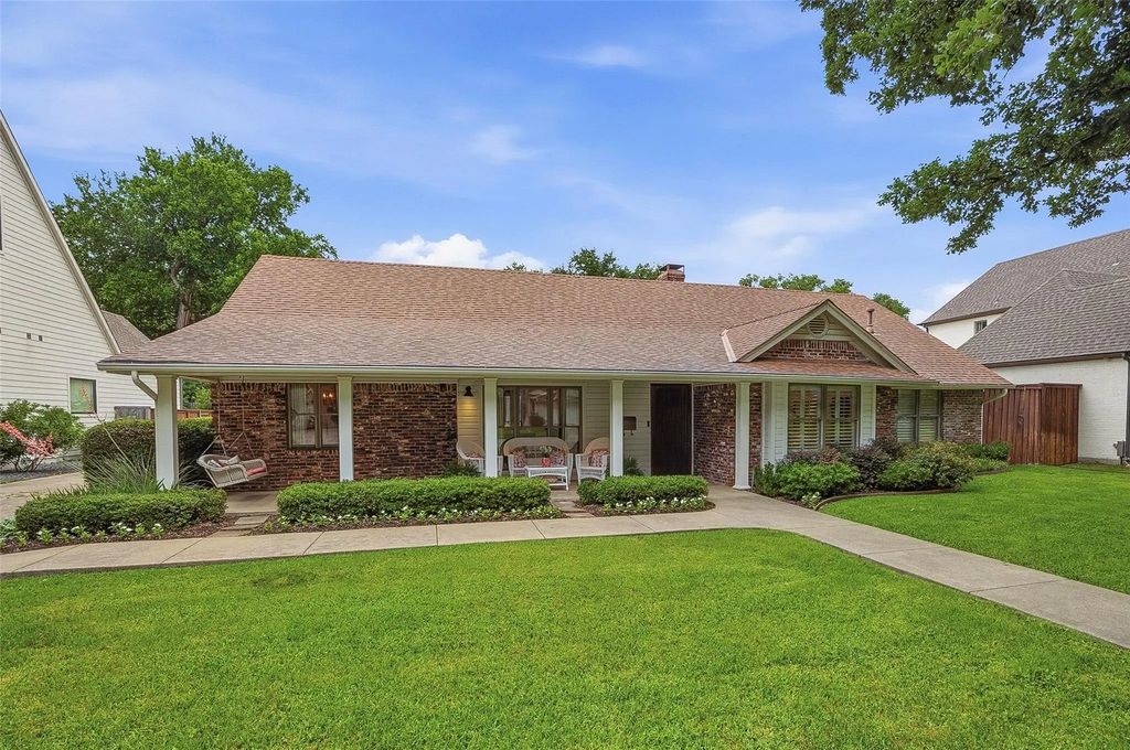 4116 Harlanwood Drive, Fort Worth
