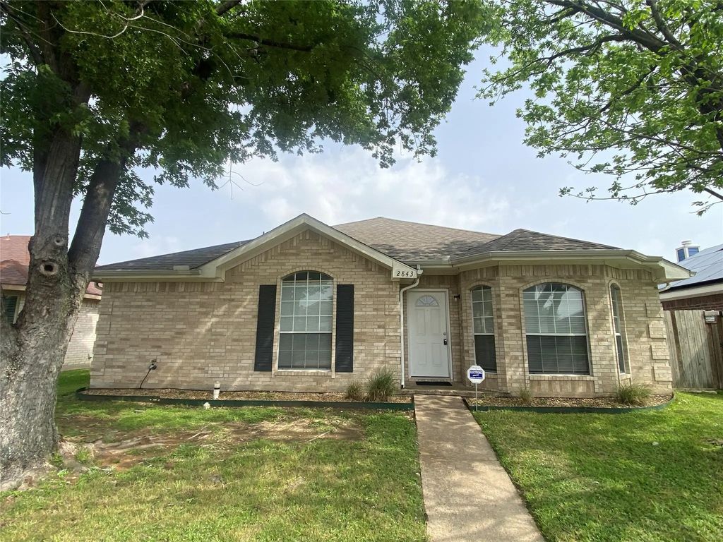 2843 Saint Johns Avenue, Lancaster