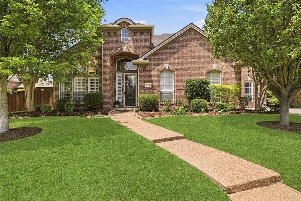 613 Taylor Trail, Murphy