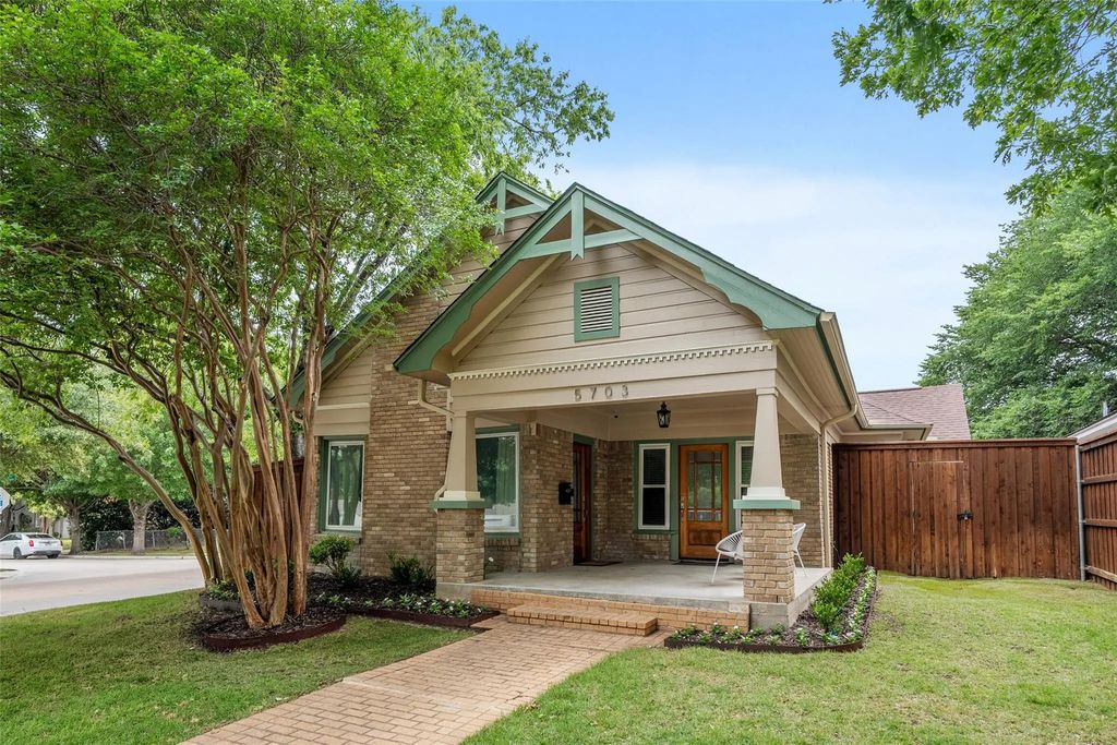 5703 Mercedes Avenue, Dallas