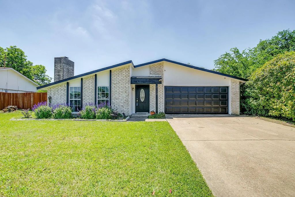 3113 Spring Grove Drive, Bedford
