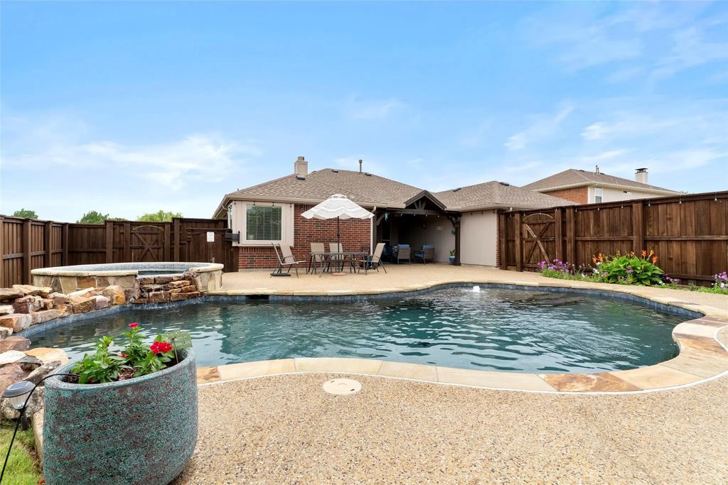 5006 Astor Trail, Sachse