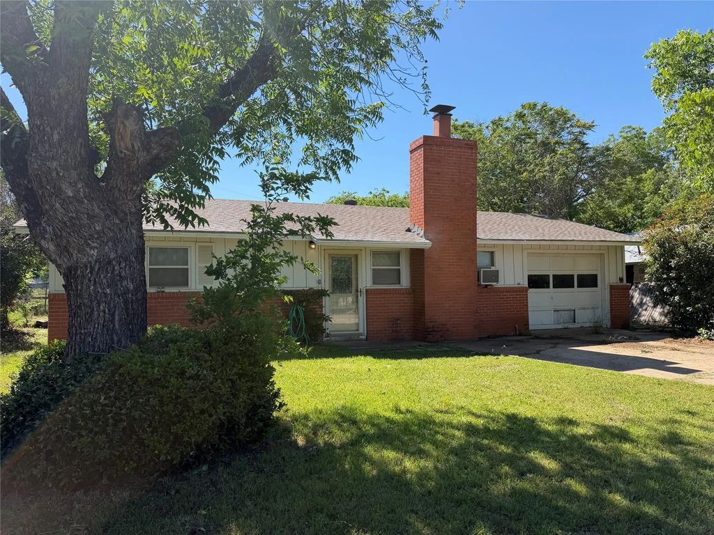 424 Vine Street, Baird
