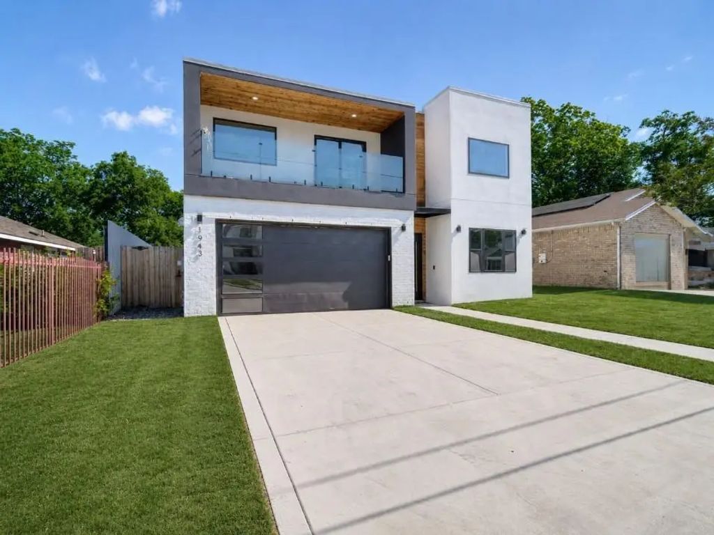 1943 Mcbroom Street, Dallas