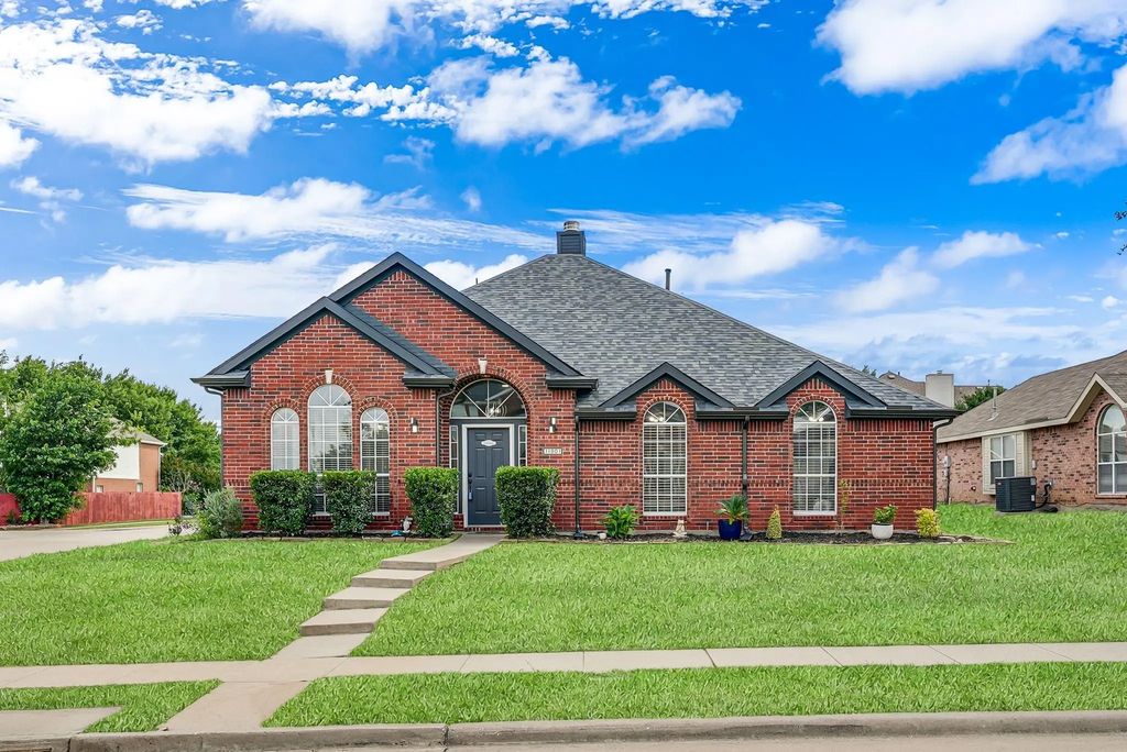 11801 Woodland Way, Frisco