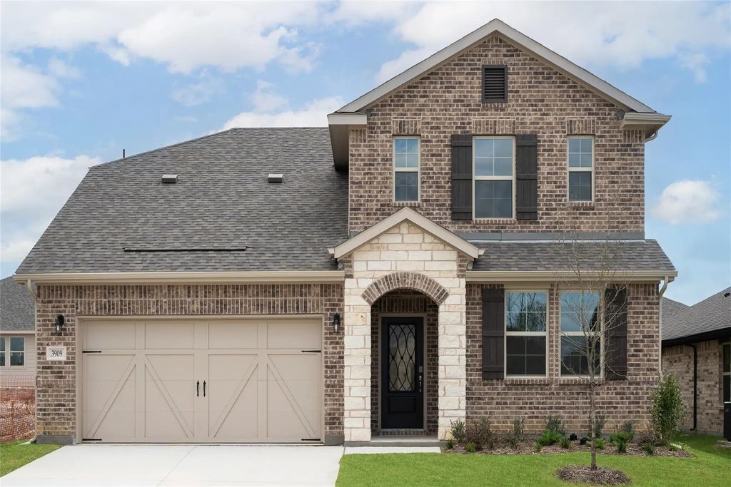 3909 River Rock Avenue, Celina