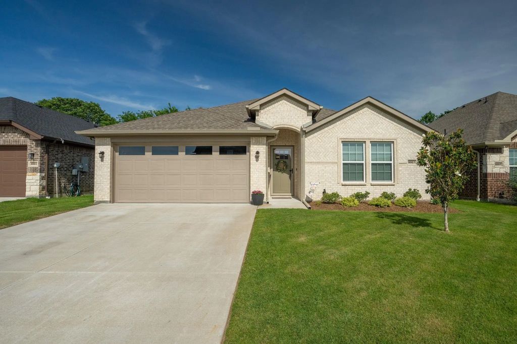 8003 Scott Lane, Greenville