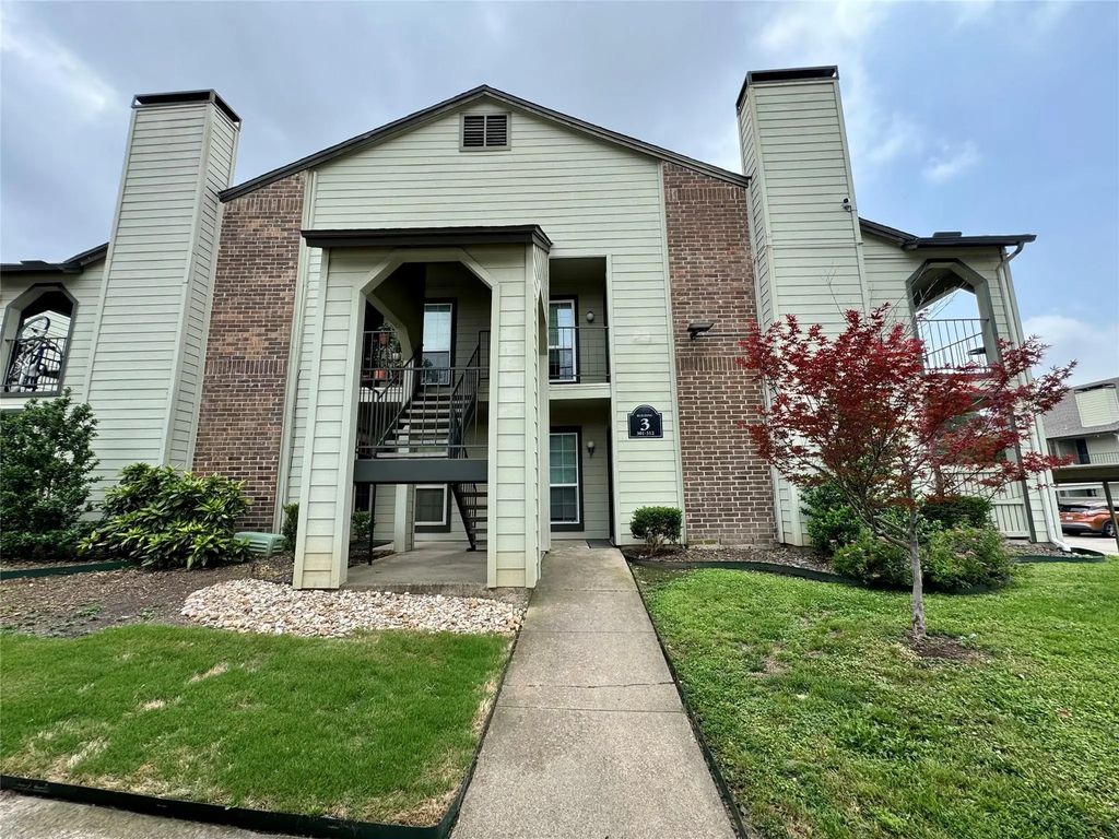 5981 Arapaho Road 304, Dallas