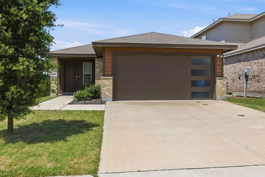 1628 Seadrift Drive, Forney