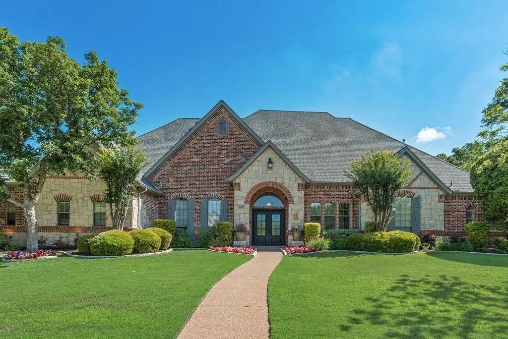 6405 Remington Parkway, Colleyville