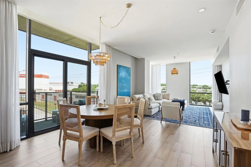 5656 N Central Expressway 406, Dallas