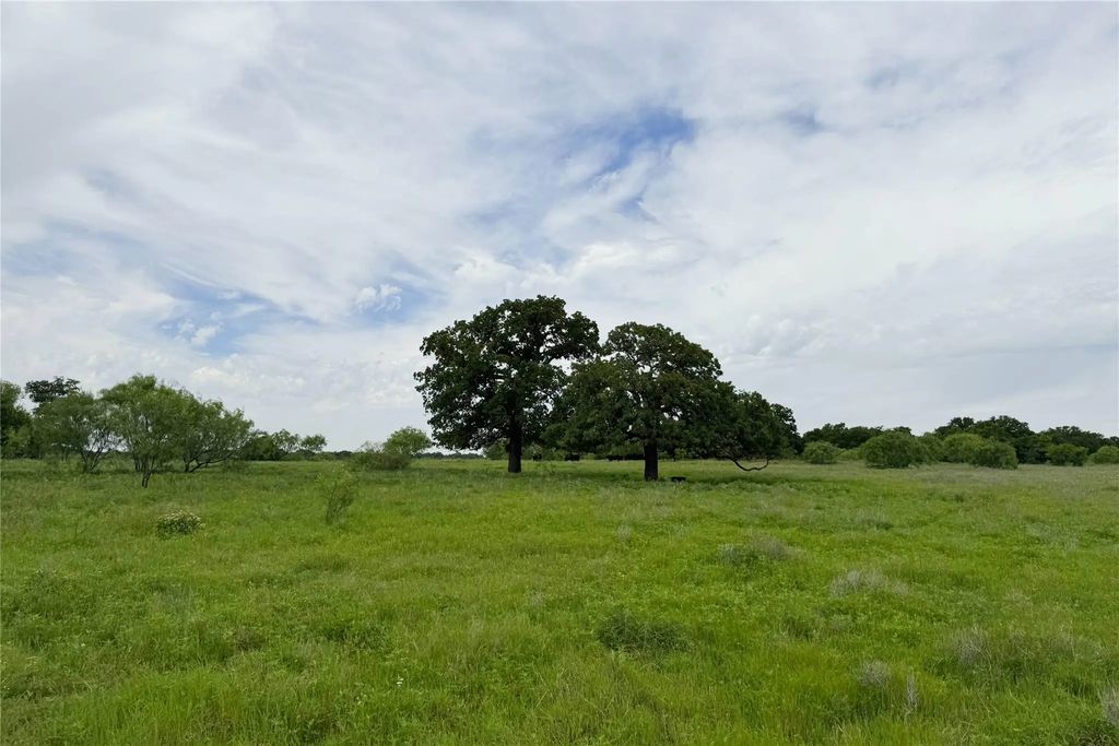 6718 Fm 175, Henrietta