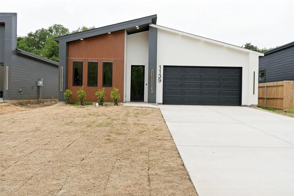 1139 Riverwood Road, Dallas