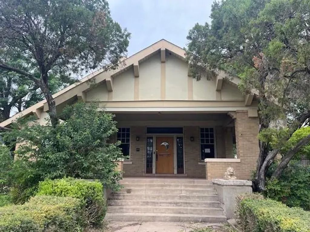 1819 Morrow Avenue, Waco