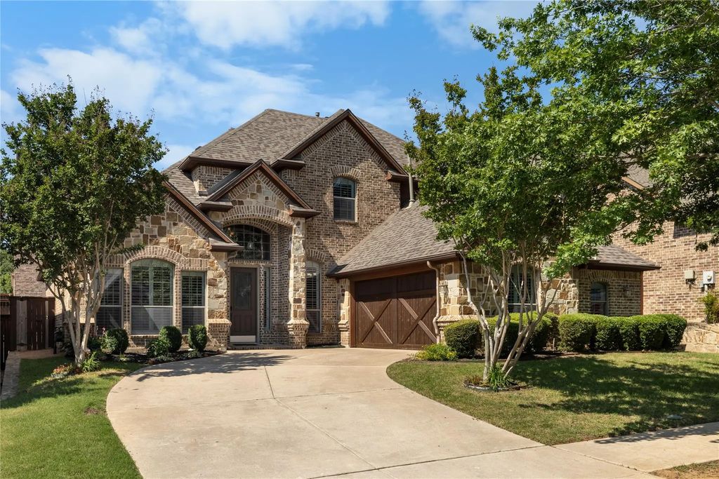 301 Matthew Avenue, Denton
