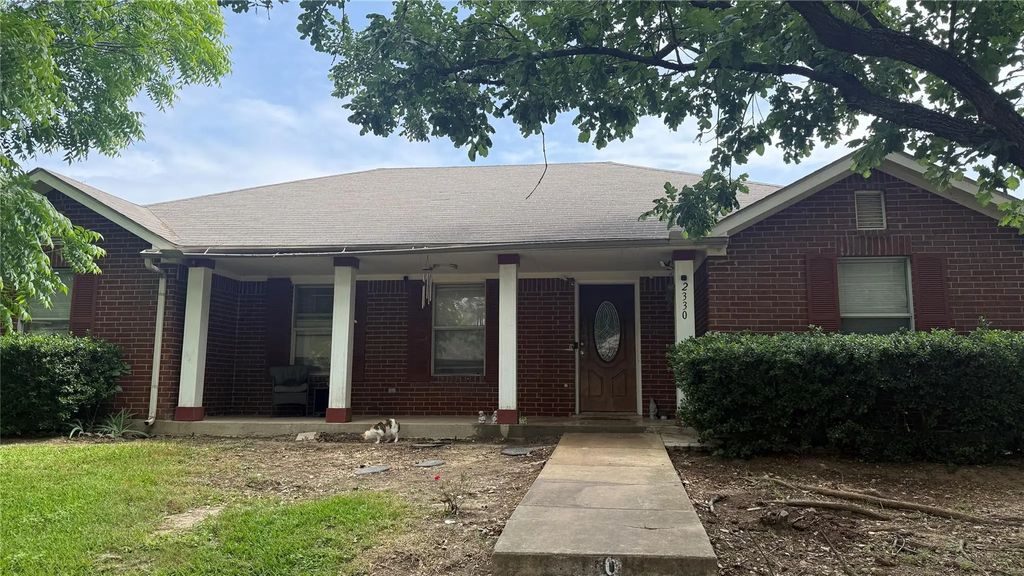 2330 John Mccoy Drive, Dallas