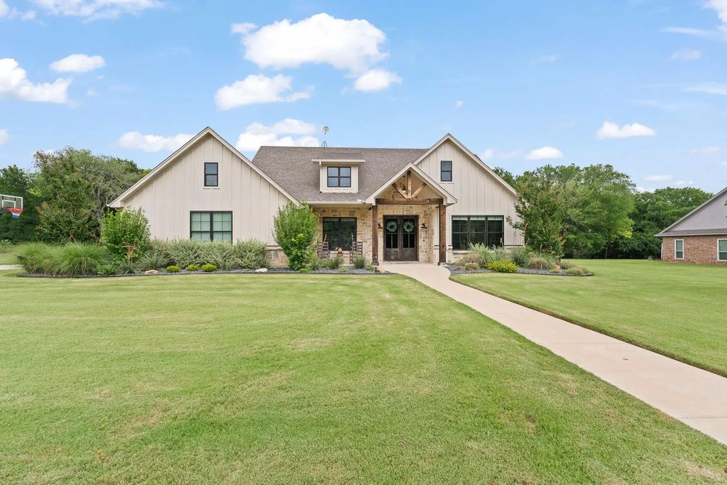 12024 Trailwood Drive, Whitney
