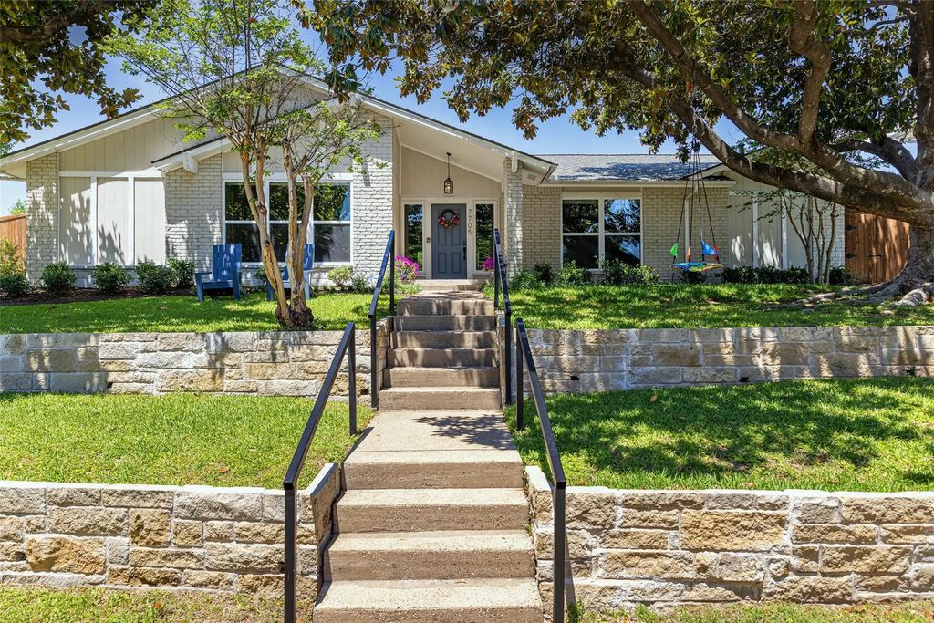 7705 Lemmonwood Drive, Dallas