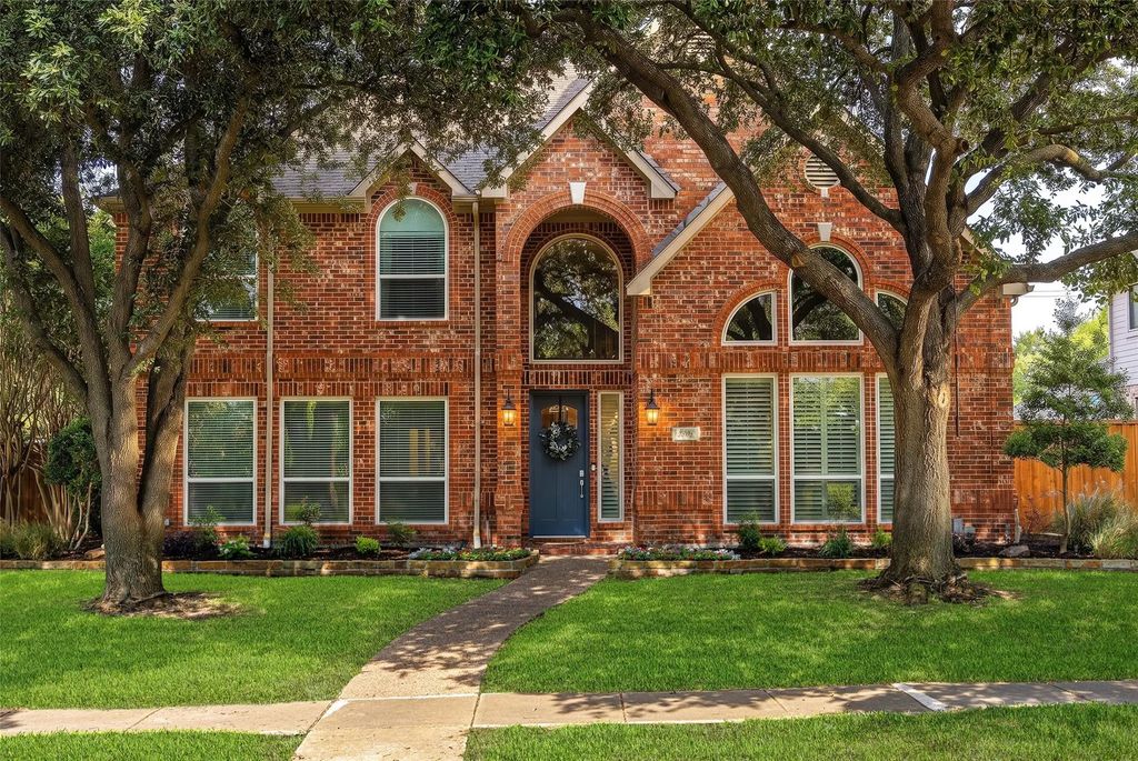 2805 Harkness Drive, Plano