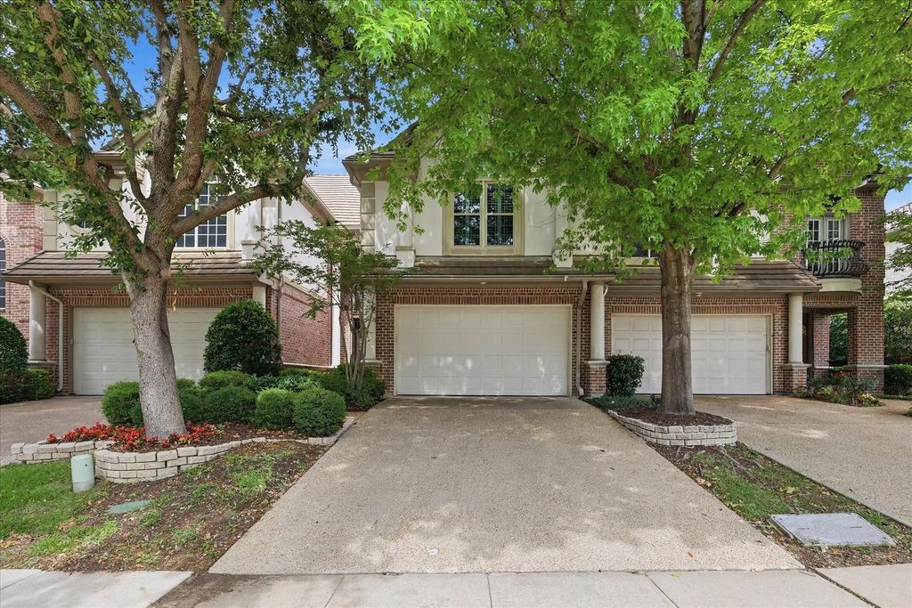 4222 Spyglass Hill Lane, Irving