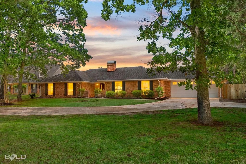 92 S Meadow Lane, Haughton