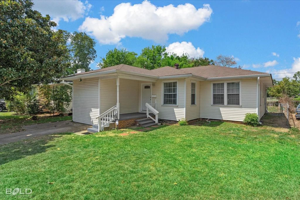 3862 Greenway Place, Shreveport