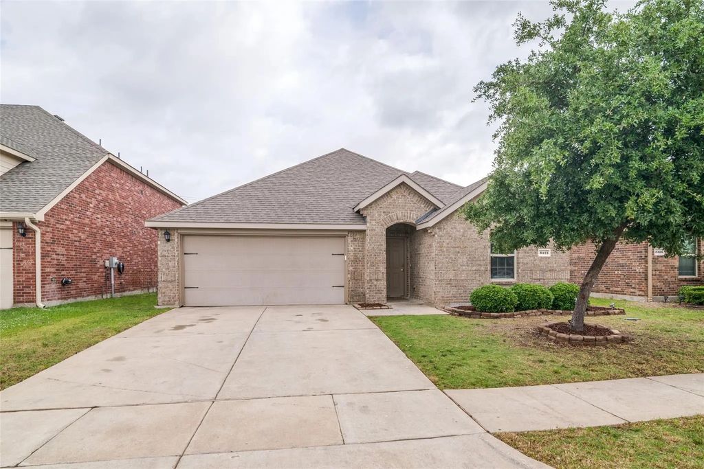 3415 Emerson Road, Forney