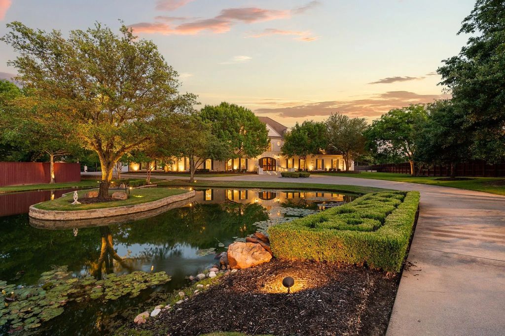 331 S White Chapel Boulevard, Southlake