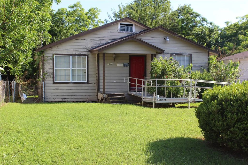 1834 Leath Street, Dallas