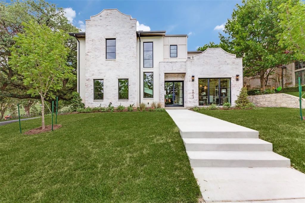 6803 Casa Loma Avenue, Dallas