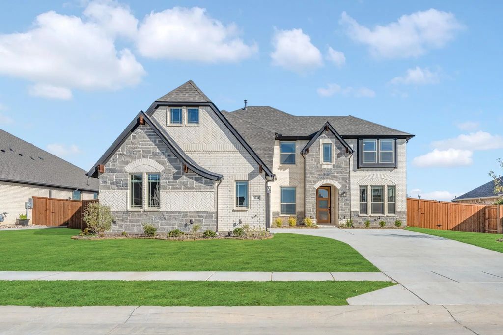 1034 Emerald Trace Drive, Justin