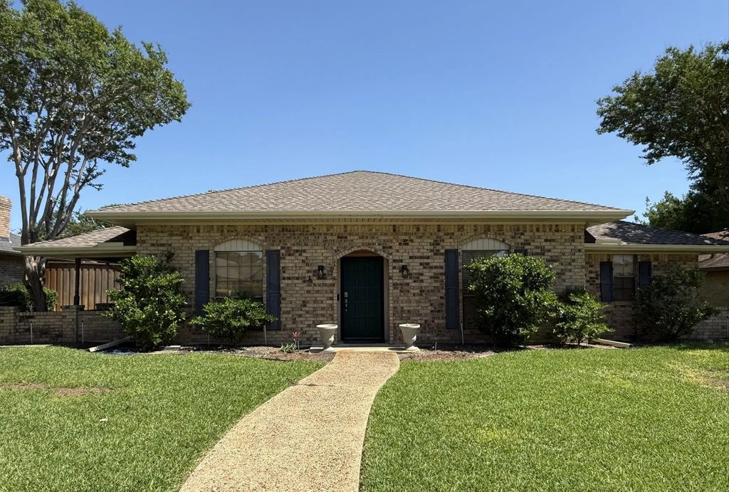 3806 Whiterock Trail, Garland