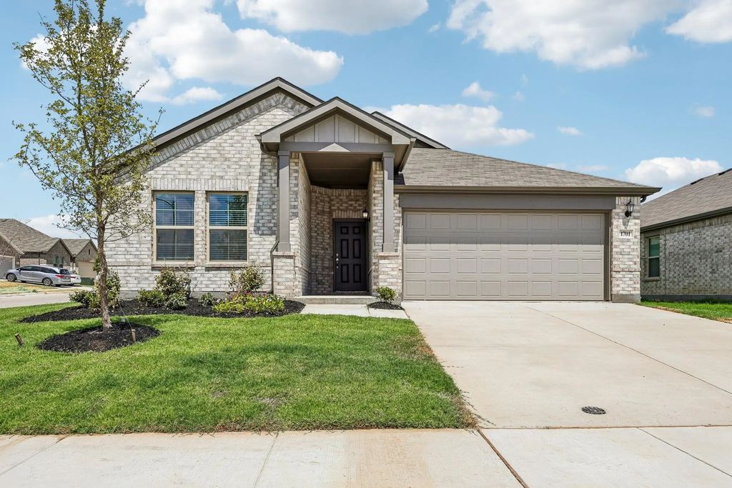 1701 Cambium Drive, Fort Worth