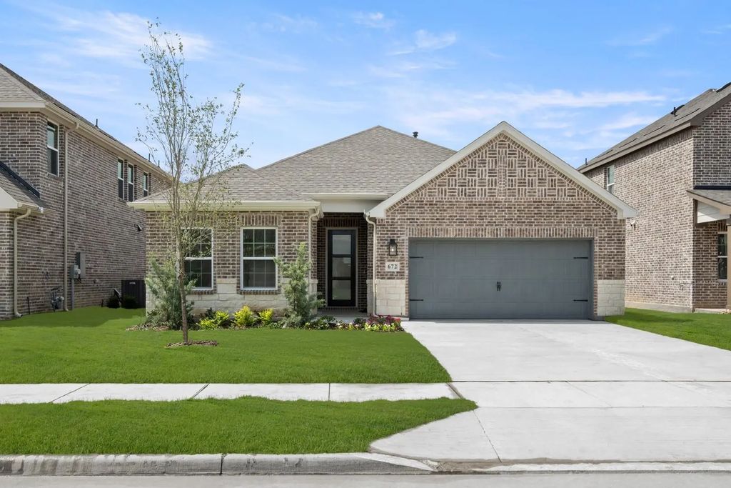 672 Tyronza Drive, Justin