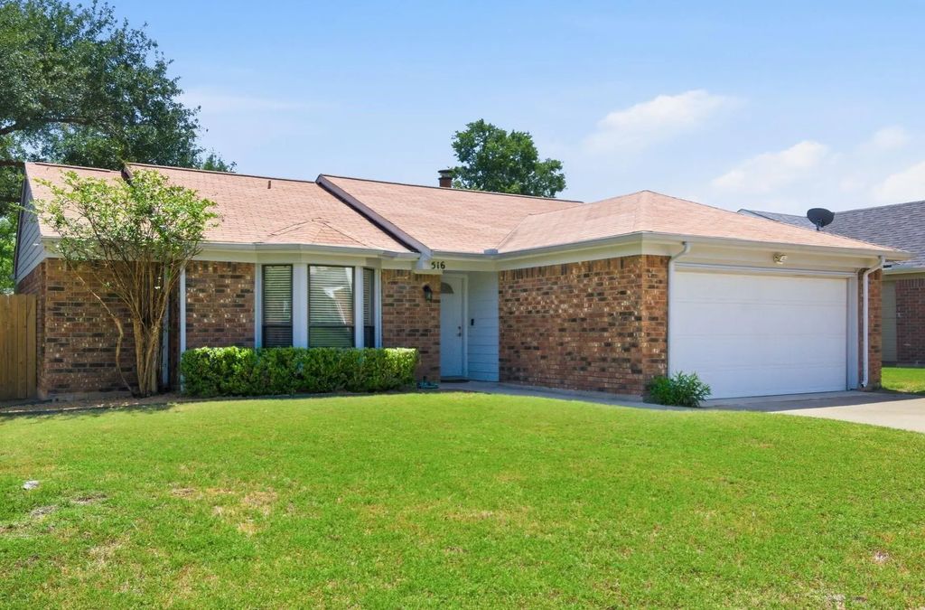 516 Winter Wood Drive, Grapevine