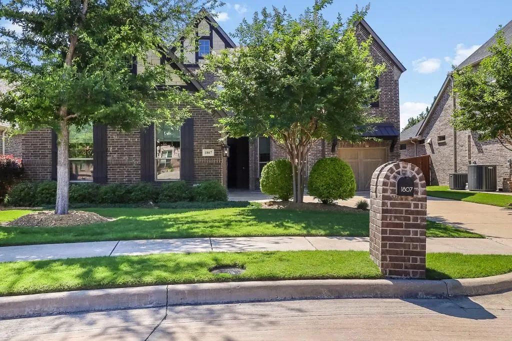 1807 Steeplechase Court, Allen