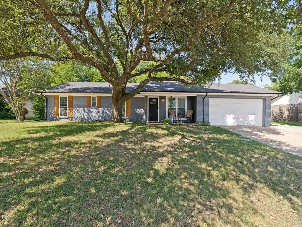 1309 Glenhaven Drive, Cleburne