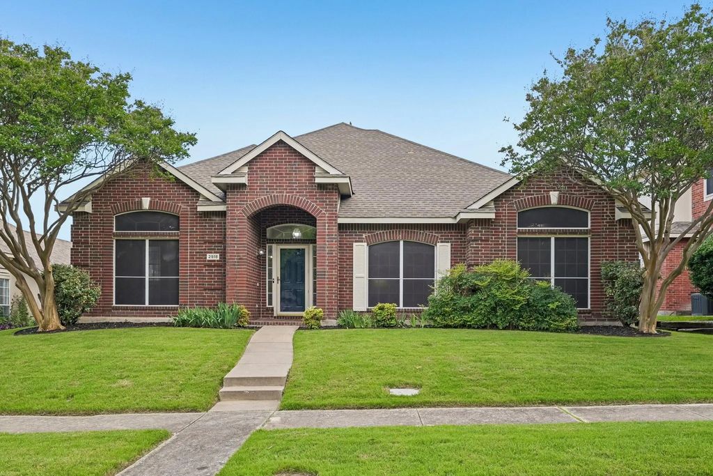 2918 Brittany Lane, McKinney