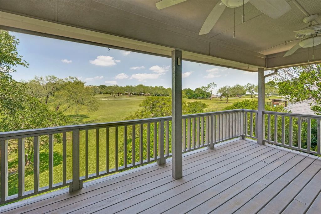 3 Oak Village Court, Trophy Club