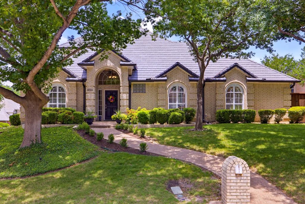 6524 Shoal Creek Road, Fort Worth