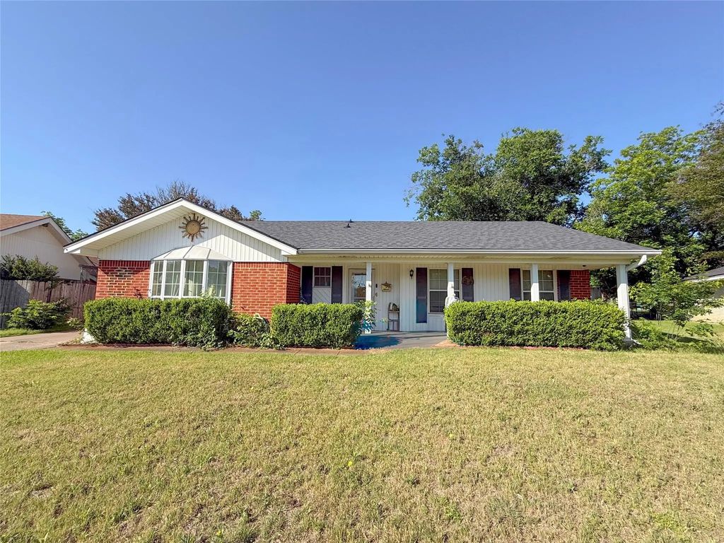 612 N 59th Street, Waco