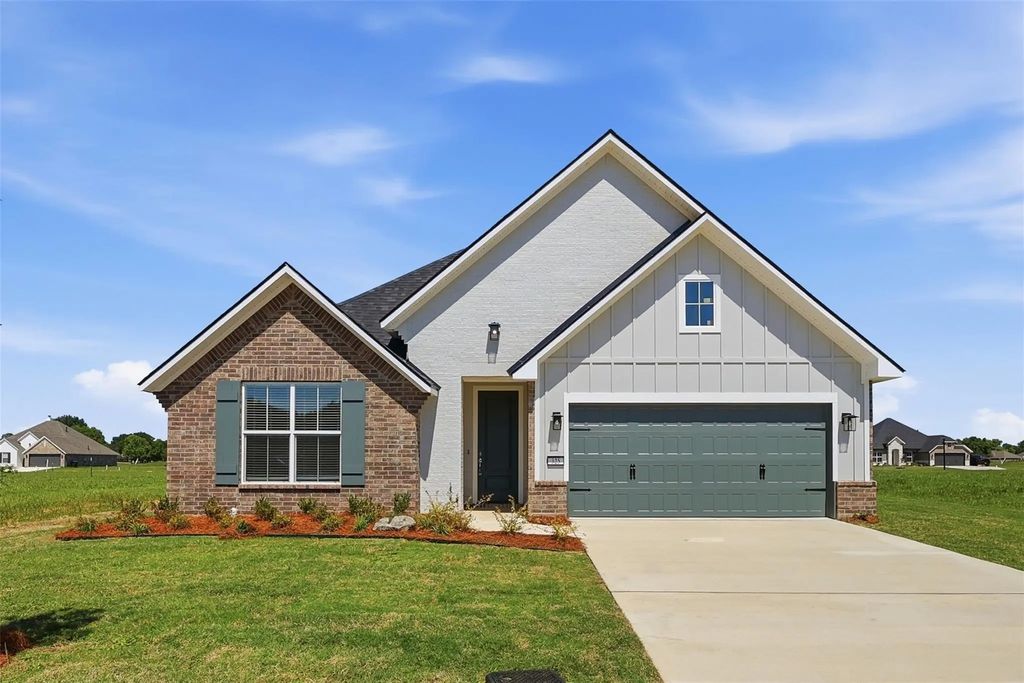 325 Peason Ridge, Bossier City