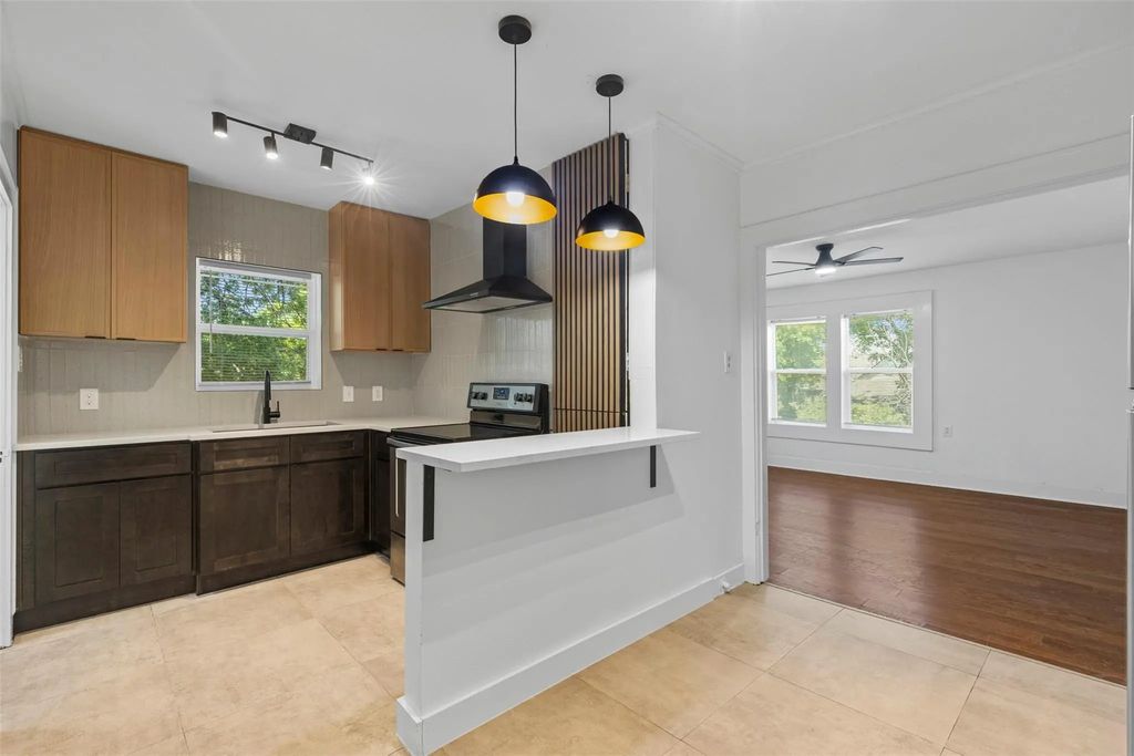 912 N Windomere Avenue 912.5, Dallas